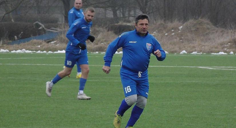 Már a nyugdíj küszöbén – 58 évesen villant a borsodi csatár