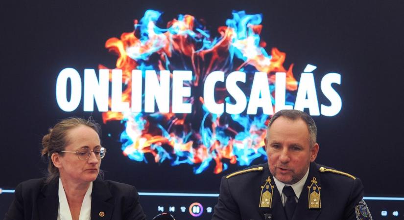 Nemzetközi bűnszervezetet számoltak fel Veszprémben: száz év börtönt kértek a csalókra (galéria)