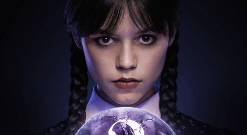 Netflix: Párizsban folytatódik Wednesday története, befutott az első fotó a 3. évadhoz