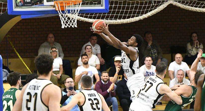 Hárompontos DEAC-siker: egyenlítettek a negyeddöntőben