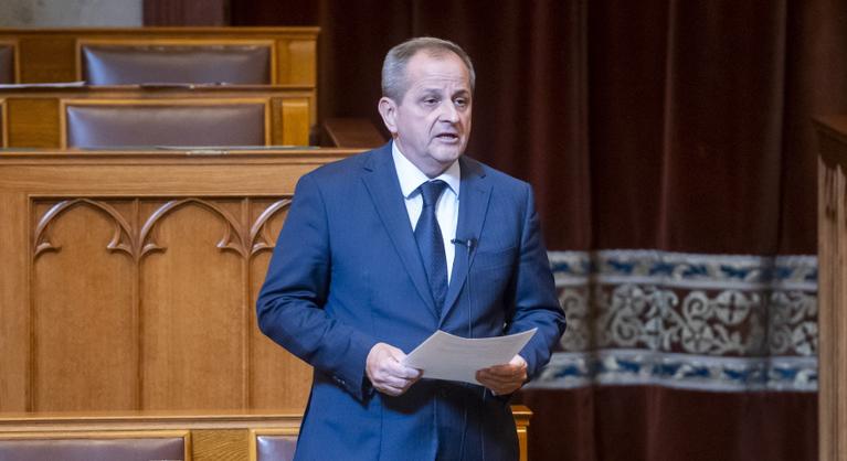Még meg sem alakult, de Budai Gyula máris számon kérte a Tisza-kormányt