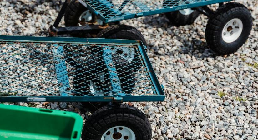 Molnárkocsi típusai és használata – Melyik megoldás segít a leginkább a tehermozgatásban?