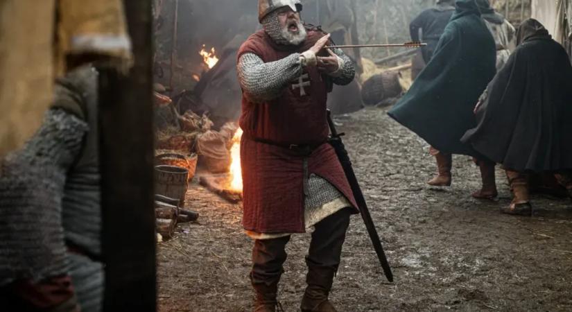 L. Simon László Demeter Szilárnak: Most már jó lenne, ha legalább csöndben lennél