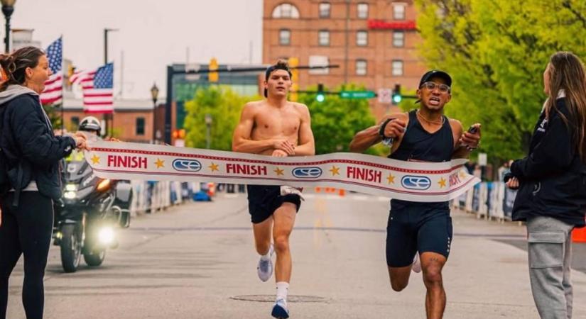 Addig ünnepelte magát a maratonfutó, amíg a célvonal előtt megelőzték