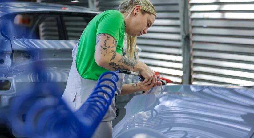 Drámai léptékű leépítéseket tervez az egyik legnagyobb német autógyártó cég