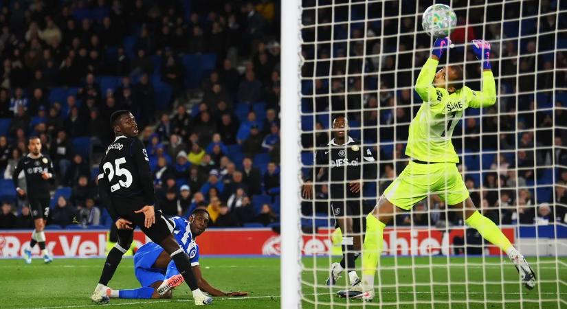 Sorozatban ötödik bajnokiját bukta el a Chelsea, ezúttal a Brightontól kapott egy hármast