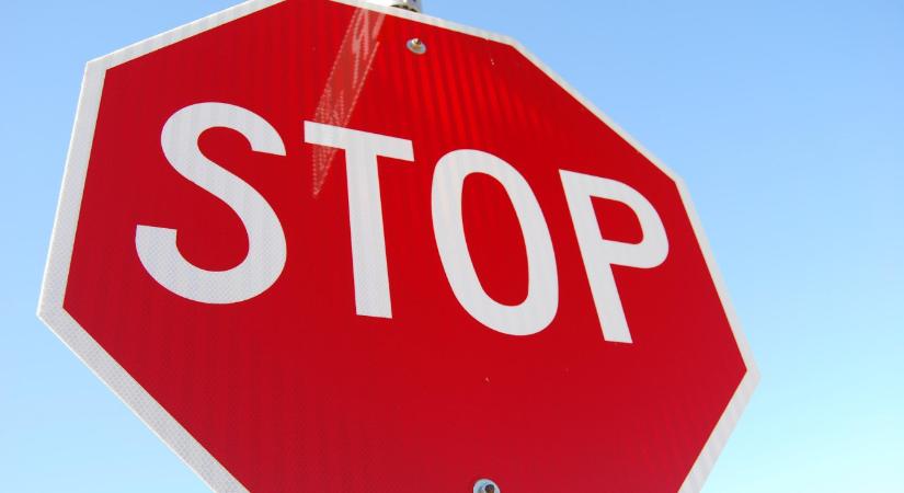 Lesújt a Google az egyik legidegesítőbb reklámtípusra