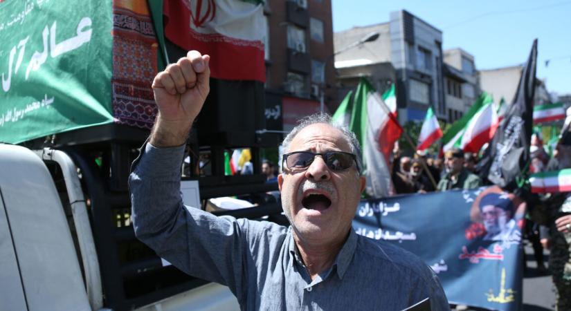 Példátlan pusztítással fenyeget Irán – az egész olajipar beborulhat