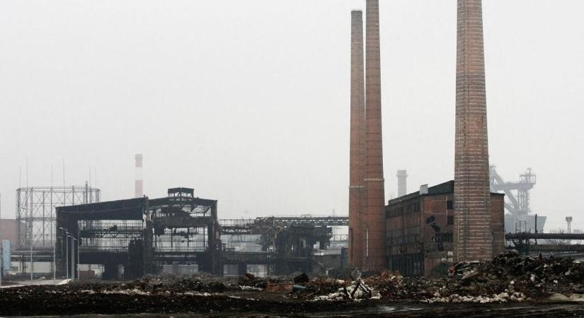 Bezár az acélóriás - újabb áldozatot szedett a kínai dömping, acélgyártás nélkül marad az ország