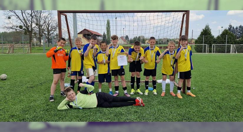 Az ország legjobbjai közé focizták be magukat a nagyatádi fiatalok