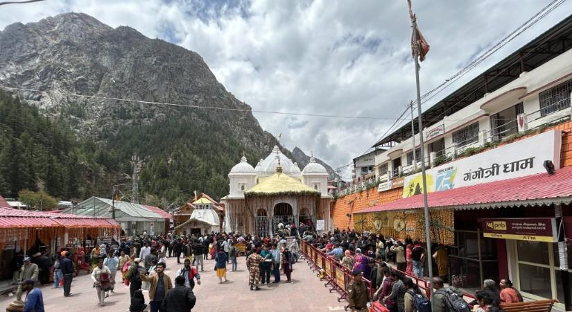 Hogy kiszűrje a nem hívőket, India egyik legszentebb temploma brutális intézkedést vezet be