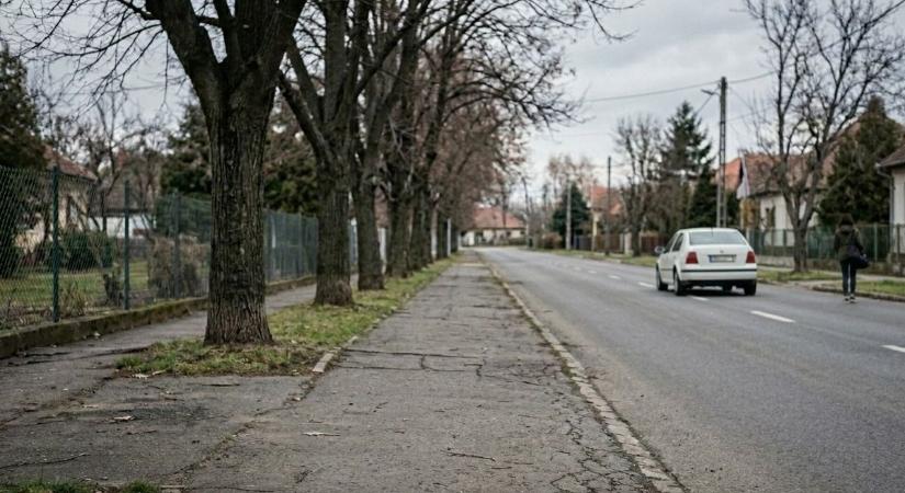 Megrázó eset Szandaszőlősön: utcai zaklatás ért egy fiatal lányt