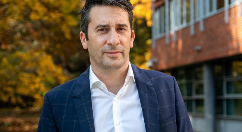 A miniszter személye nem derült ki Magyar Péter és a gimnáziumigazgatók tárgyalásán - villáminterjú az egyik résztvevővel