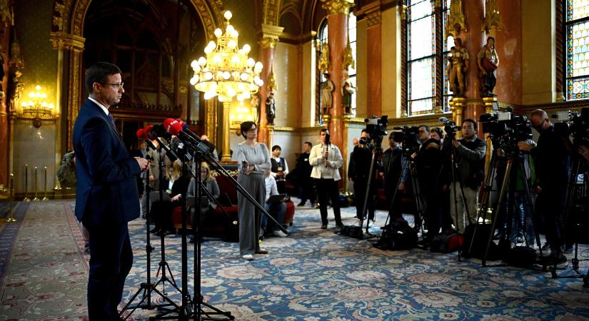 Gulyás Gergely: a Fidesz lebeszélheti egyes képviselőit a mandátum átvételéről