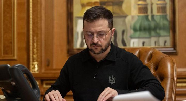 Zelenszkij aláírta a Svájccal kötött ukrajnai újjáépítési megállapodás ratifikációs törvényét