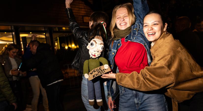 Poszt-orbáni állapot: „mintha kiengednének egy fullasztó pincéből, de nem mered elhinni, hogy tényleg vége"