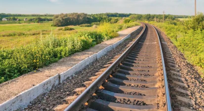 Elromlott a vonat Nyírbogát előtt