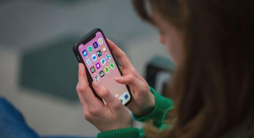 Az oviban se ritka az okostelefon - megdöbbenő eredményeket mutat a lefrissebb kutatás