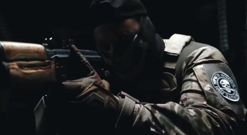 Érdemes lassan olvasni: oroszok szabadítottak ki egy ukrán állampolgárt a terroristák fogságából Afrikában