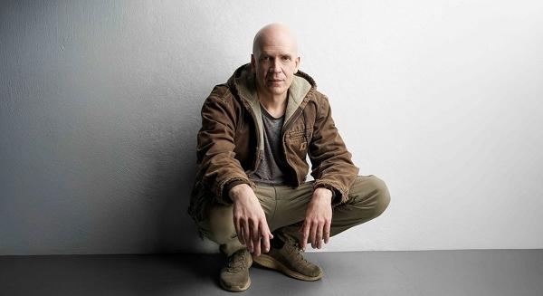 Friss előzetes dal érkezett Devin Townsend nagyszabású új albumáról: 'Home At Night'