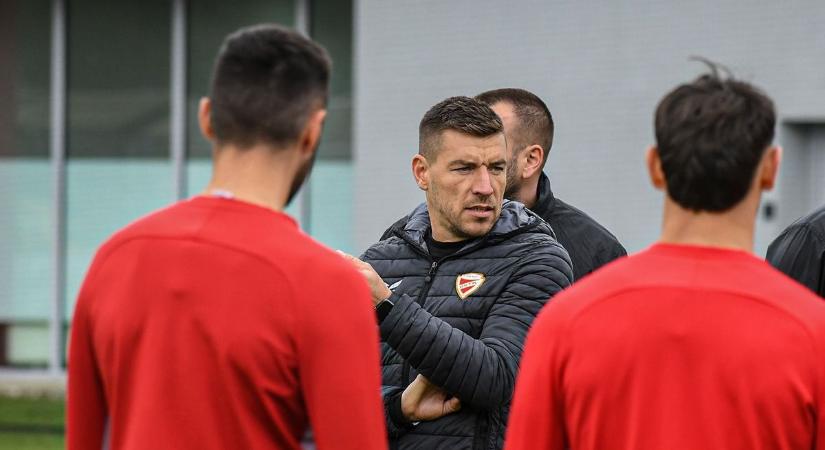 A technikai vezető tiszta vizet öntött a pohárba a DVTK vezetőedzőjével kapcsolatban