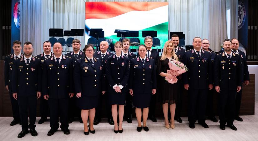 Két szombathelyi a börtönzenekarban!