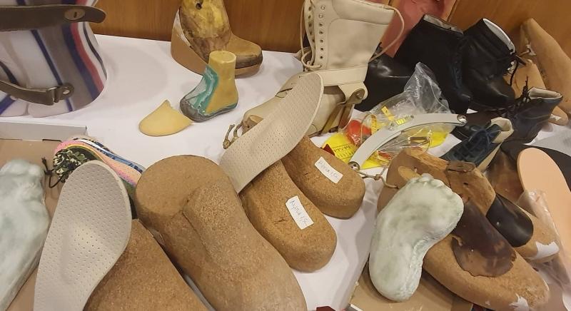 Ortopédcipős csalás: 76 személy ellen emeltek vádat