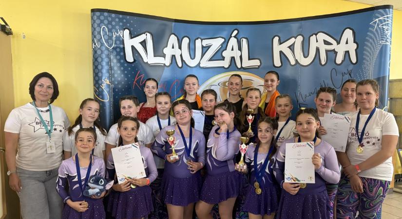 Újabb BE-JÓ sikerek a XXXII. Klauzál Kupa Országos Amatőr Táncfesztiválon