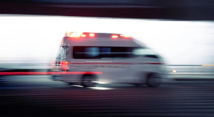 Szivattyú kapta be a medencében játszó kislány, társai végignézték a tragédiát