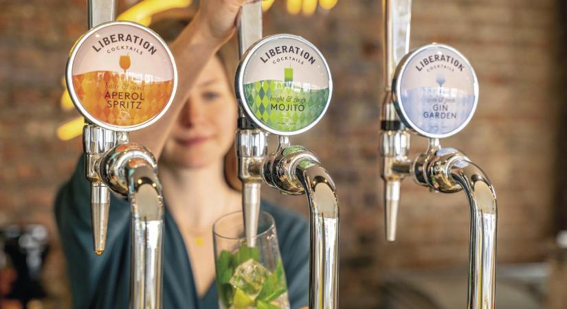 A csapból is koktél folyik