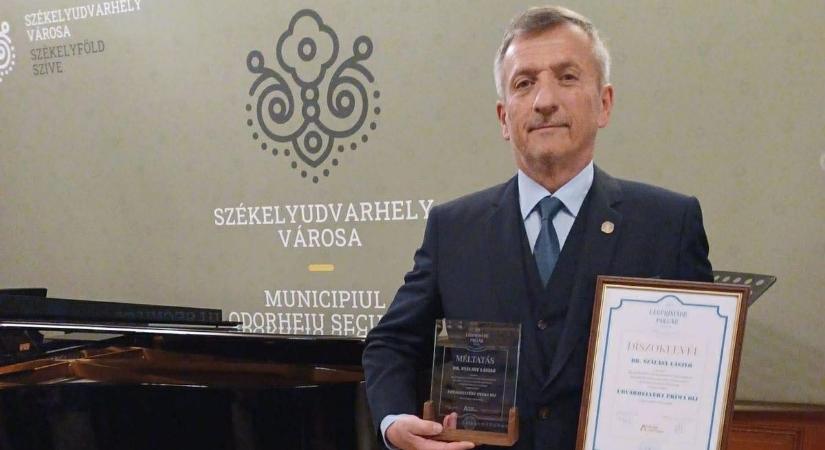 Rangos elismerést kapott az Audi ETO csapatorvosa