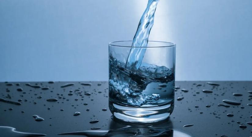 Jelentős változás jött uniós szinten az ivóvíznél – ez mindenkit érint