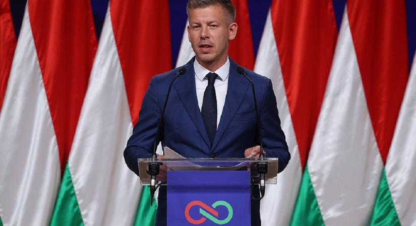 Gimnáziumi igazgatókkal egyeztetett Magyar Péter, ilyen reformok várhatók az oktatásban