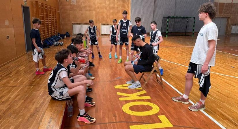 Szlovéniában készültek az A-döntőre a serdülő kaposvári kosarasok