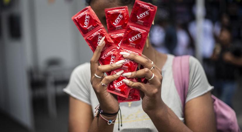 Egekbe szökhet az óvszer ára az iráni háború miatt