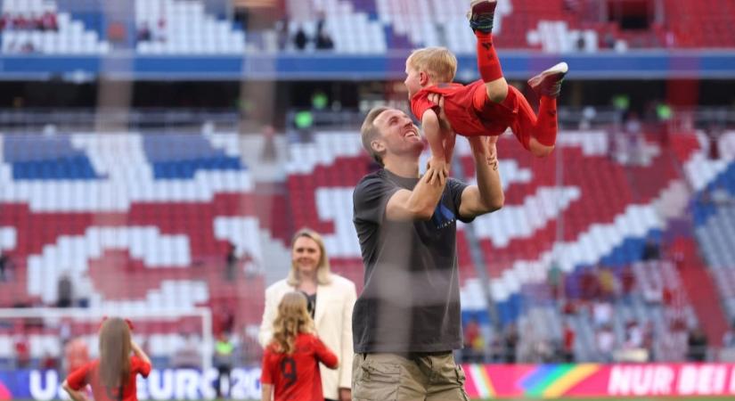 A Bayern-sztár élete: az autó 24 millió forintot, a ház 12 millárdot ér