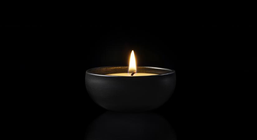 Szörnyű hír! Egy 14 éves kislány holtteste került elő a világsztár csomagtartójából