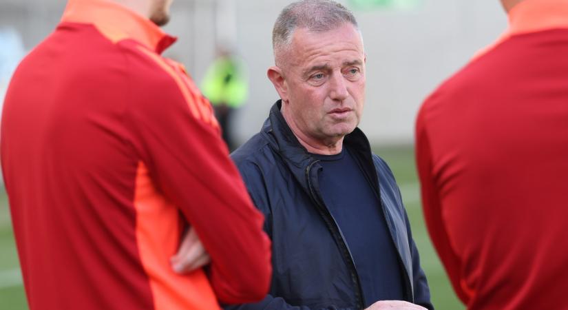 Itt a Révész-MLSZ meccs újabb menete: Az edző bírálta a fiatalszabályt, jött is a reakció