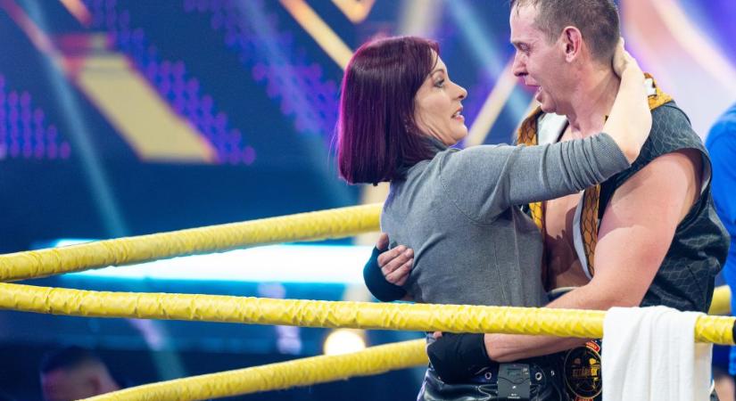 Molnár Gusztávék kislánya 12 napos lett, a színész el is küldte a feleségét körmöshöz