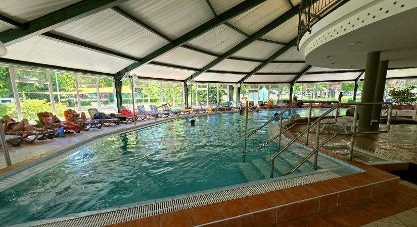 1705 lakosú község rejti a Dunántúl egyik legnyugisabb termálfürdőjét