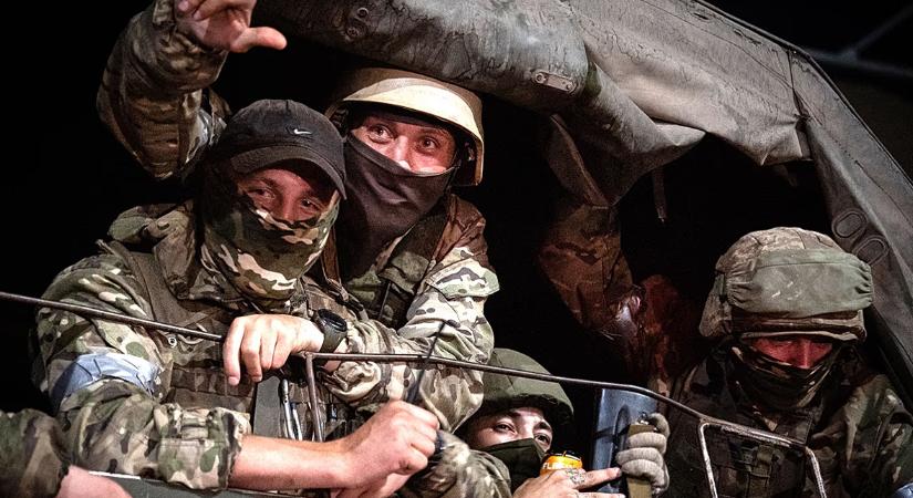 Orosz hadtest szabadított ki egy orosz és egy ukrán férfit terroristák fogságából Maliban