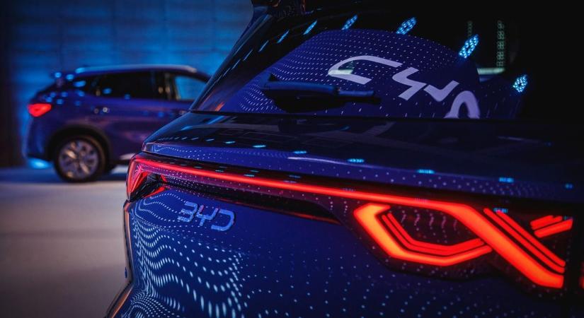 Debrecenben kapták lencsevégre a szegedi szupergyár legújabb csodáját - fotóval!