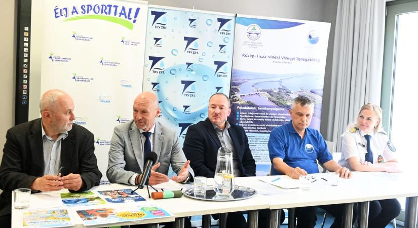 Két keréken a víz mentén – idén is így fedezik fel a szolnokiak városuk vizes helyszíneit