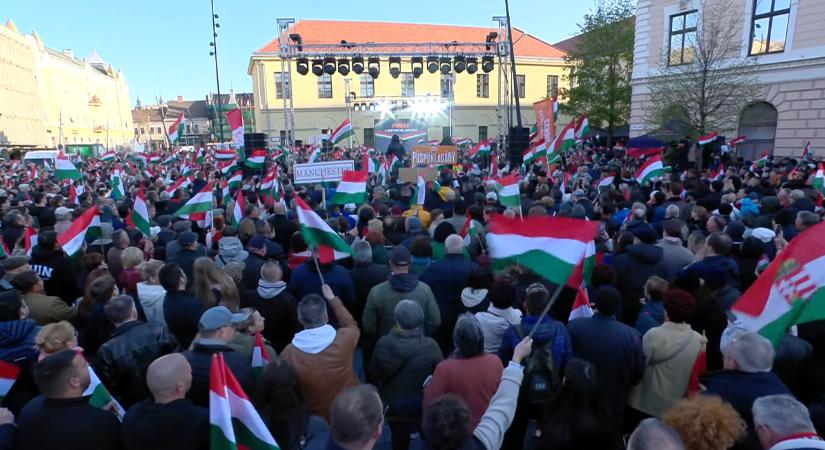 Így tiltatták volna be a Fideszt