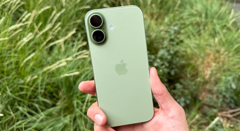 Keresi az Apple a spórolási lehetőségeket az iPhone 18-nál