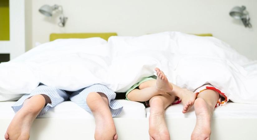 A szülők egy részét felháborítja: ilyen felnőtt lesz a gyerek az együttalvástól