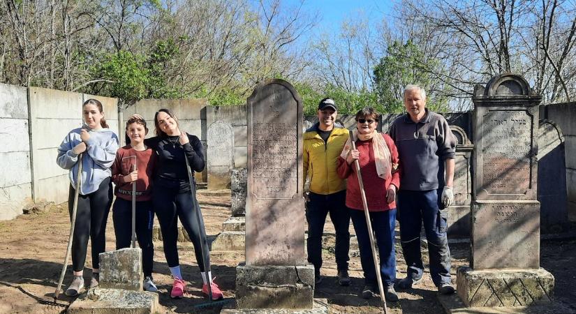 Dicsőség és tisztelet övezte az asszonyt, aki gyűlölte a rosszat