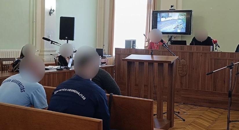 „Zombiként” bolyongott, mielőtt ölt – ez buktatta le az egyszer már felmentett rékasi gyilkost – videóval