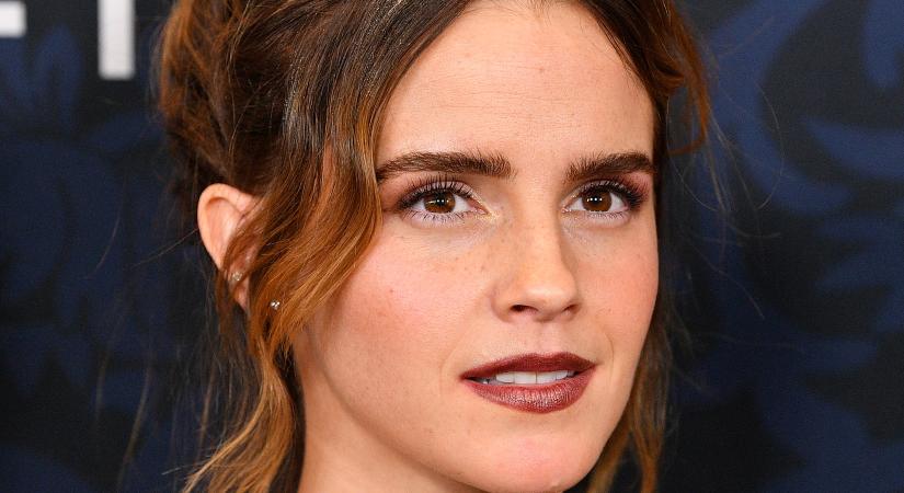 Emma Watson eljegyezte saját magát?