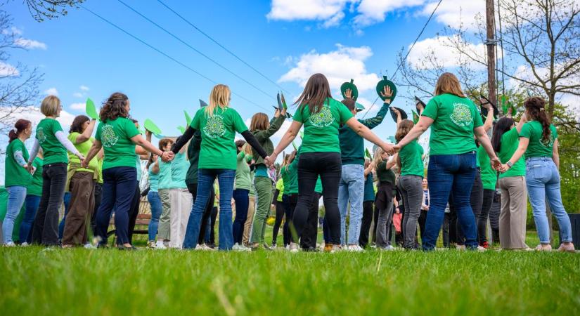 Fenntarthatóság játékosan: óvodapedagógusok vetélkedtek a Föld napján Józsán – fotókkal